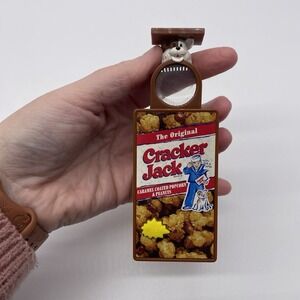 Vintage‎ Cracker Jack Magnifying Glass Subway Toy Collectible